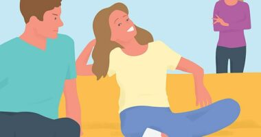DEAR JANE: My female bestie has become a third in my relationship. Her barefoot obsession drives my boyfriend crazy