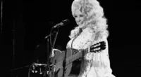 Dolly Parton Spent the 1st Meeting With Husband Carl Dean’s Family Wishing They’d Leave Her Alone