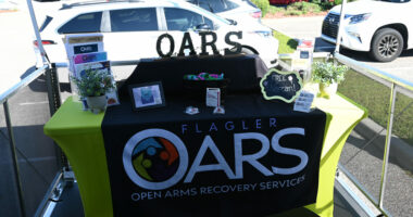 OARS distributes Narcan free of charge. (© FlaglerLive)