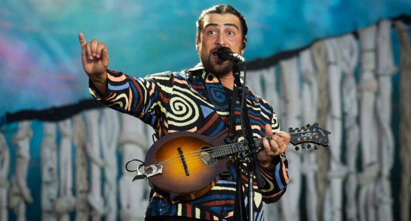 Huge pop star begs fans not to visit family home saying ‘they’re real people’ just weeks after Glastonbury