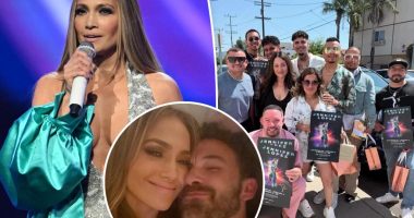 Jennifer Lopez sings about Ben Affleck relationship ‘wreckage’ after ‘very difficult’ year