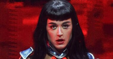 Katy Perry desperately clings on as prop malfunctions mid-air during gig leaving audience terrified