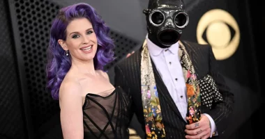 Kelly Osbourne’s Engagement Ring From Slipknot’s Sid Wilson Is Bigger and Brighter Than Her Last One