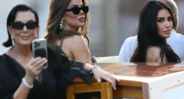 Kris Jenner Had All Her Single Daughters Invited to Jeff Bezos and Lauren Sánchez’s Wedding so They Could Meet ‘Rich Significant Others’
