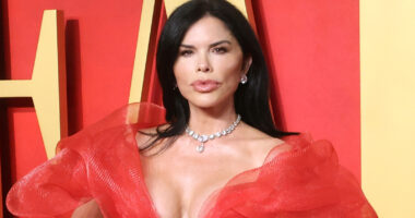 Lauren Sanchez Can't Escape The Botched Lip Filler Rumors In Side-By-Side Photos