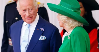 Lip Reader Reveals What Concerned Queen Camilla Said to King Charles About His Eye During President Macron’s State Visit