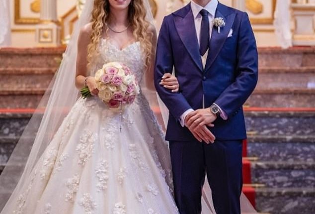 Diego Jota had married his childhood sweetheart Rute Cardoso, the mother of his three children, in the last fortnight. Here they are pictured on their wedding day