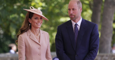 Loyal Kate Middleton Fans Caught Prince William's Ungentlemanly Slip-Up