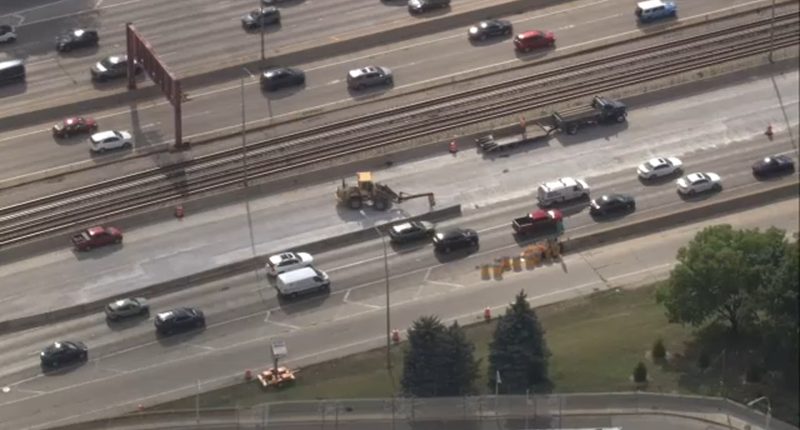 New lane, ramp closures scheduled as Kennedy Expressway construction continues, IDOT says