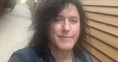 Norwegian rock singer Åge Sten 'Glam' Nilsen (pictured) has apologised after he was publicly called out by presenter Julia Morris for groping her during a live interview at the Eurovision Song Contest in 2005