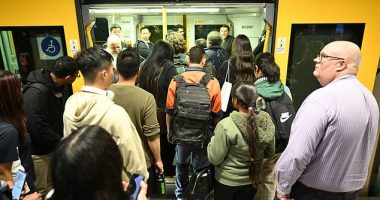 Rail unions have agreed to a new pay deal with the NSW government, ending months of commuter chaos