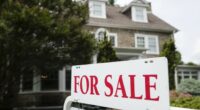 Red Flag: Chinese Buyers Snap Up U.S. Homes