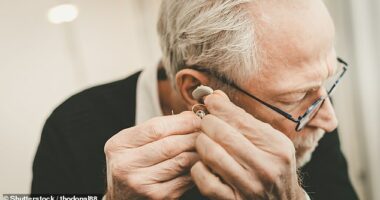 Researchers studied over 33,000 adults aged 50 and over and found that those who felt lonely regardless of actual social isolation experienced the fastest cognitive decline