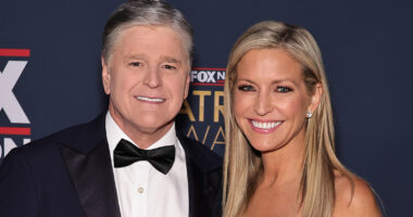 Sean Hannity's Cheeky Nickname For Ainsley Earhardt Confirms What We Suspected