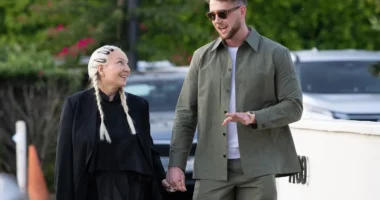 Sia Moves on with a Younger Man 4 Months After Filing for Divorce
