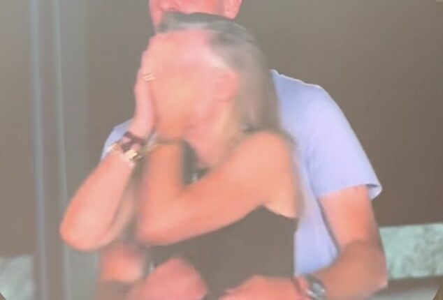 On Tuesday night, Andrew Byron and his Chief People Officer Kirstin Cabot, were caught in an embarrassing clinch at a Coldplay concert