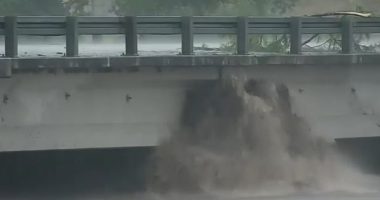 KERR COUNTY, TX: A deadly flash flood has left multiple people dead and thousands fleeing for their lives after the Guadalupe River burst overnight, engulfing several Texas cities