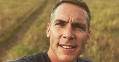 The Tragedy Of Former HGTV Star Clint Harp Is So Sad