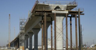 Trump Ends Boondoggle on Rails