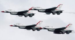 Chicago Air & Water Show 2025 lineup includes US Air Force Thunderbirds, Army Golden Knights