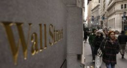 Fed’s Waller Defends Tariffs, Warns: ‘Cut Rates’