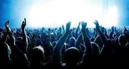 Iconic rock singer forced to reschedule tour after suffering painful injury as fans left devastated and concerned
